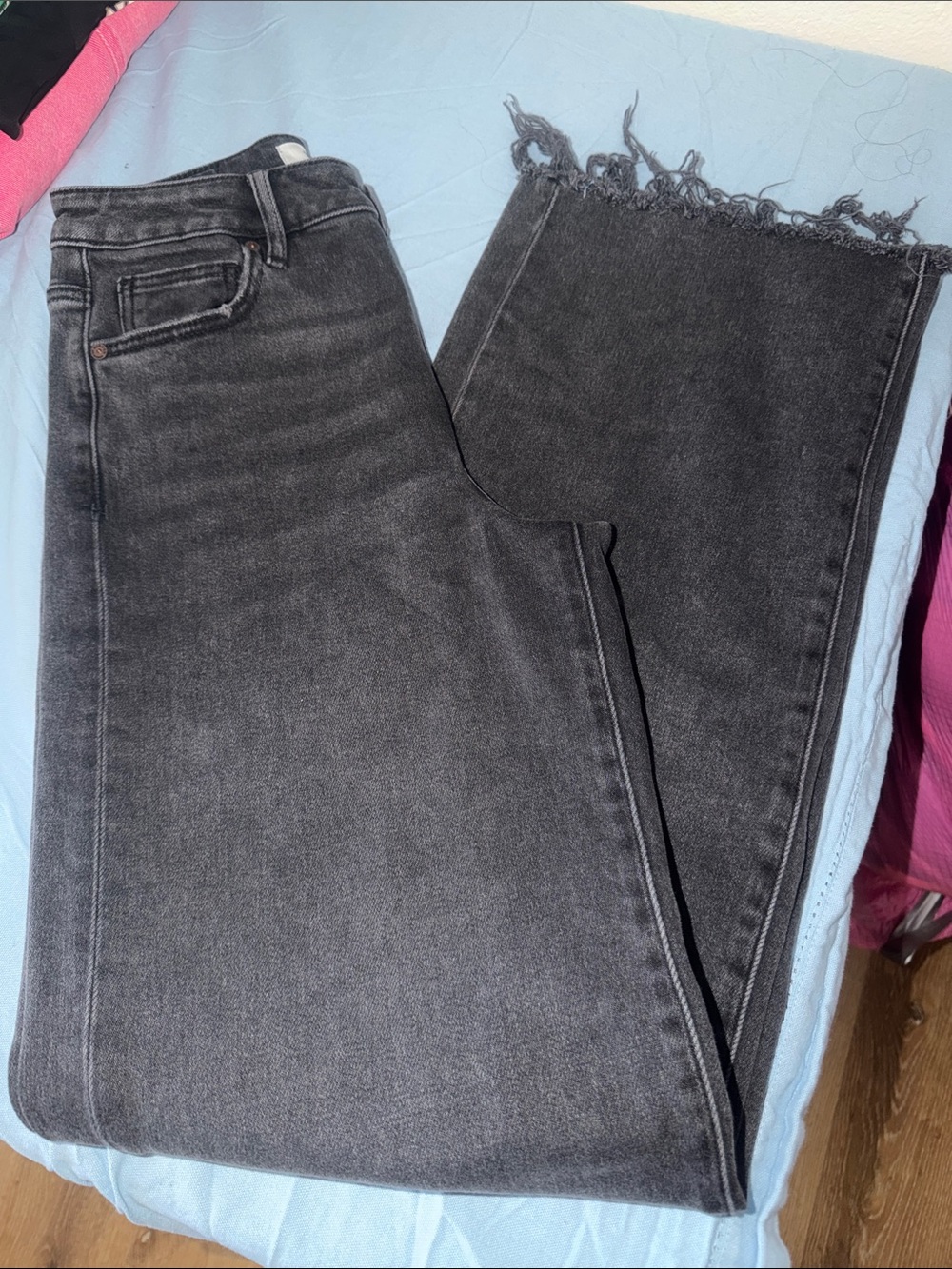 High-Rise Black Wide-Leg Jeans with Frayed Hem